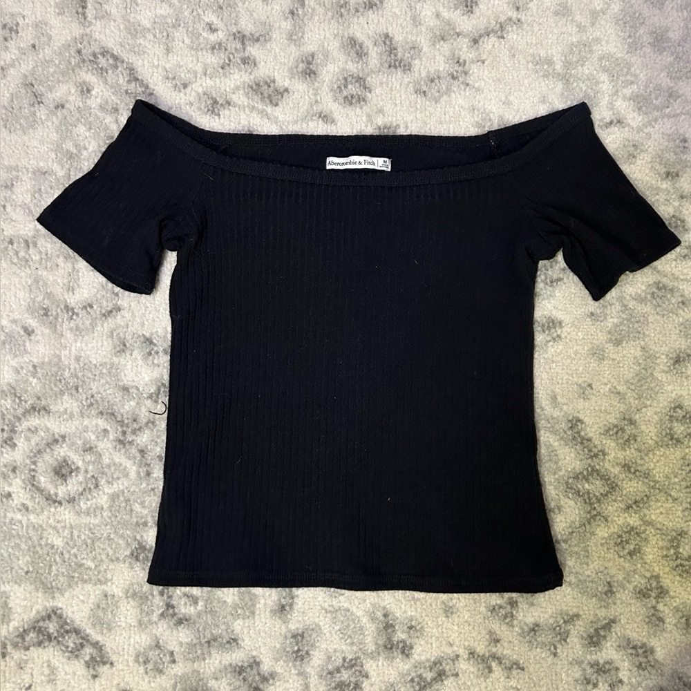 Off the shoulder Black Crop Top Medium Abercrombie and Fitch Holiday Party